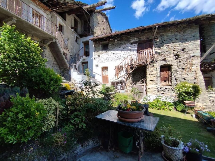 Hameau Gubioche, Casa Vacanze Chambave 외부 사진